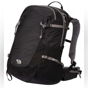 Mountain Hardwear's Fluid 32 Backpack